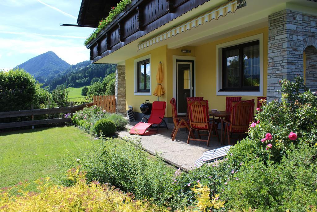 Appartement Mama Haus im Ennstal Luaran gambar